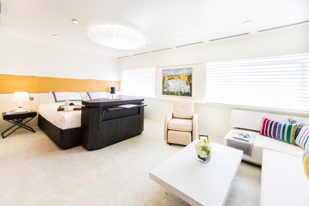 Saluzi Yacht for charter 12
