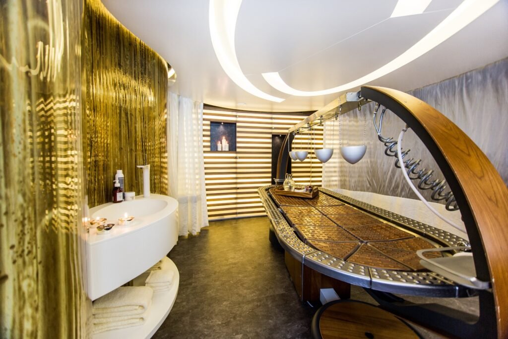 Saluzi Yacht for charter 6