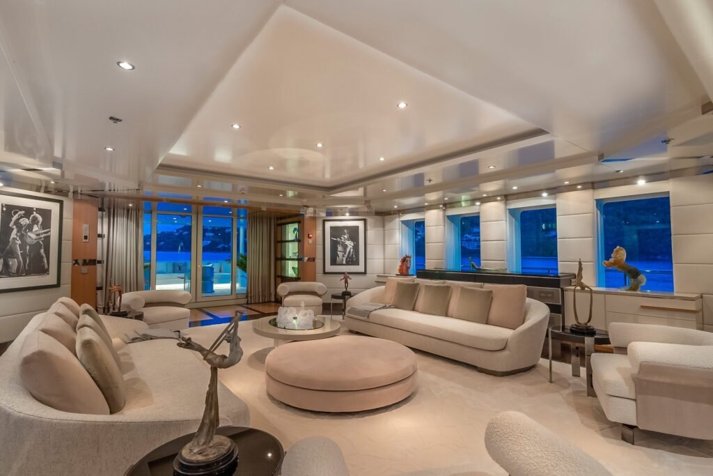 Scott Free Yacht for charter 5