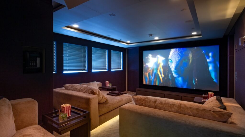 Siren bridge deck cinema