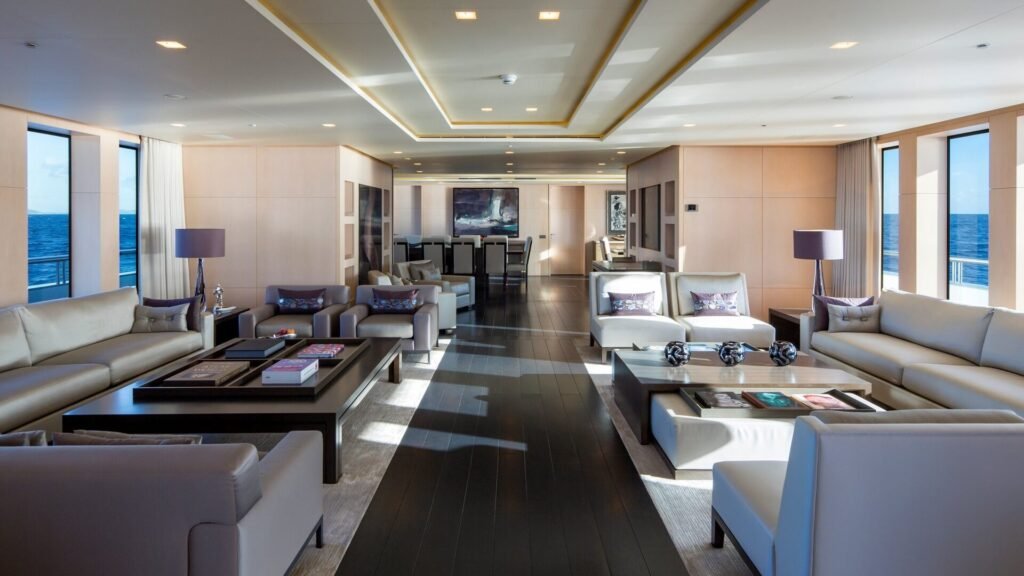 Siren main deck lounge