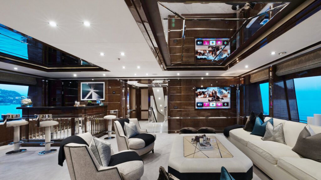 Soundwave interior