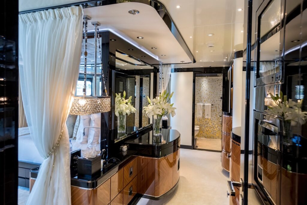 Talisman C Yacht for charter 10