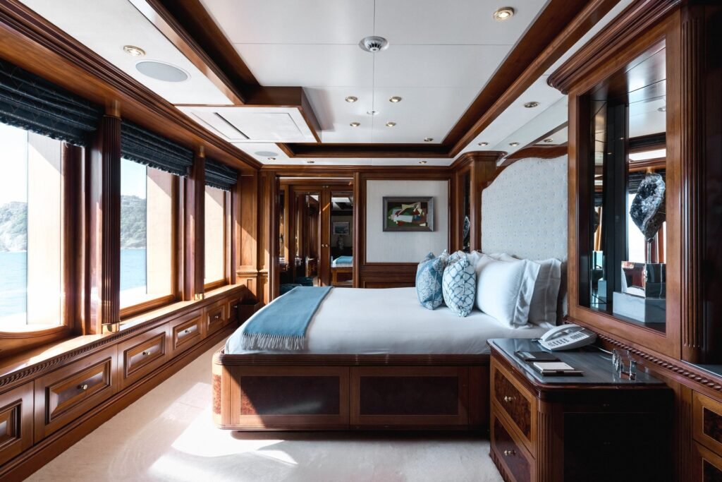 Titania Yacht for charter 18