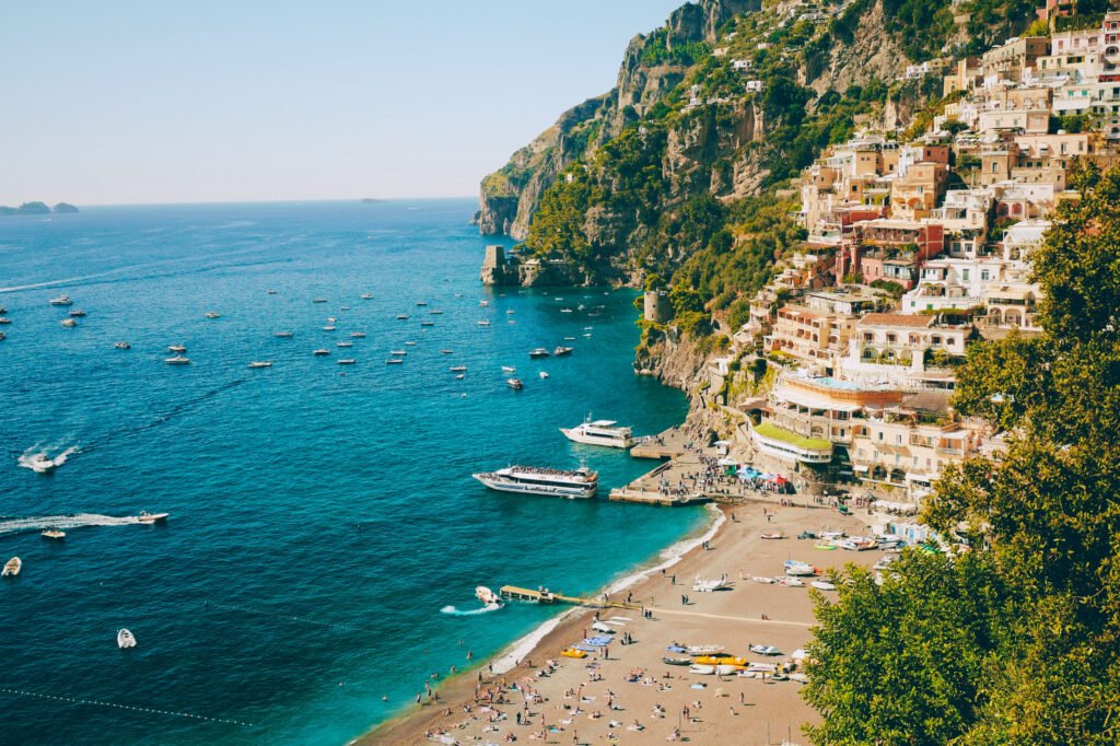 amalfi yacht for charter