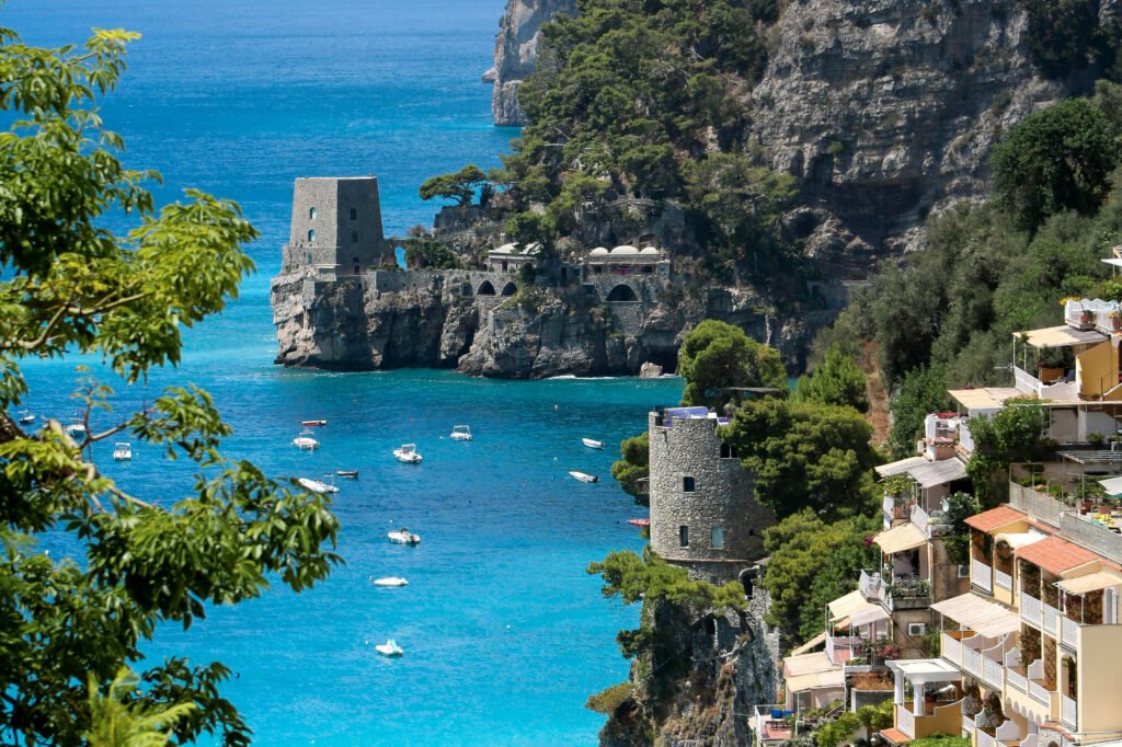 amalfi yacht for charter
