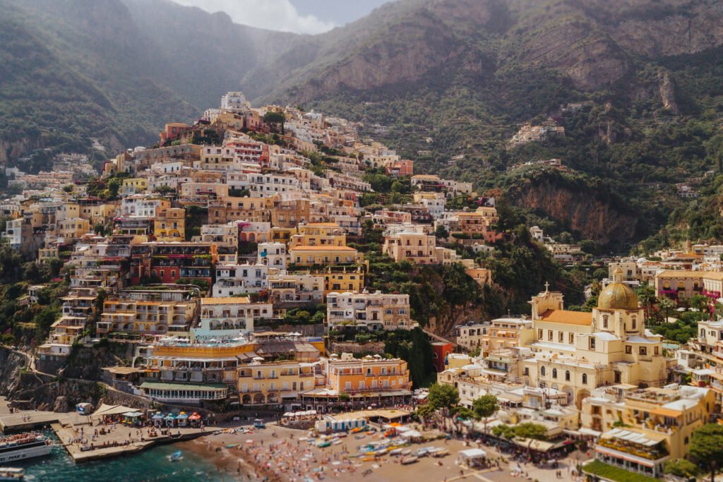 amalfi yacht for charter