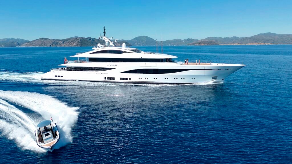 Arrow Yacht for charter 6