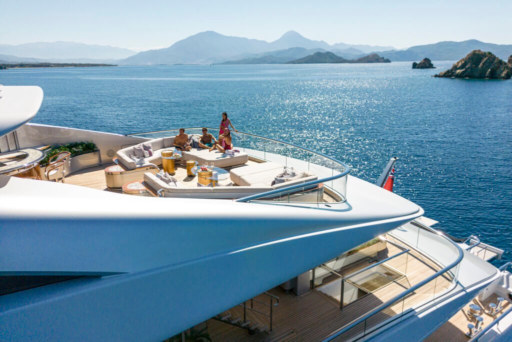 Arrow Yacht for charter 8