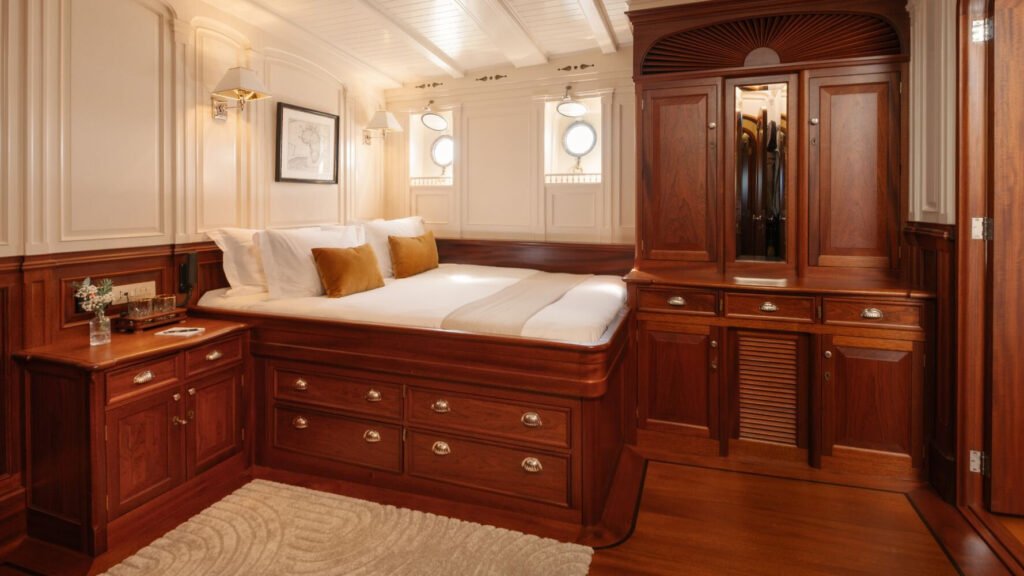 atlantic double cabin