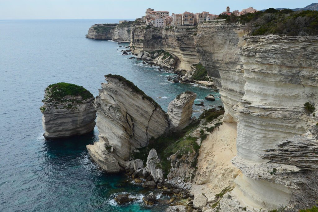 bonifacio yacht for charter