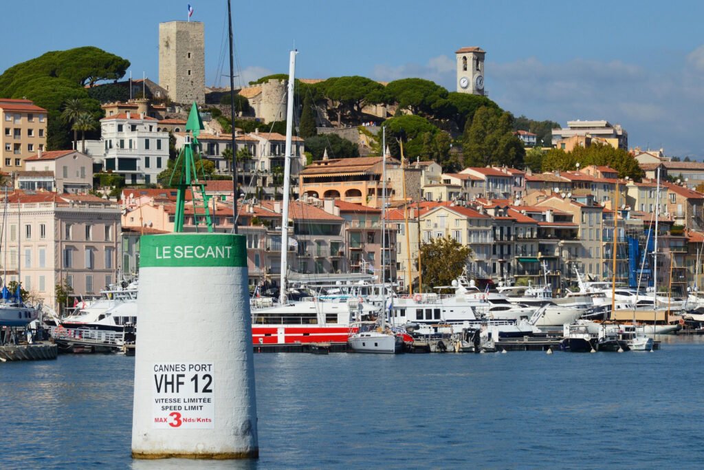 cannes yacht for charter