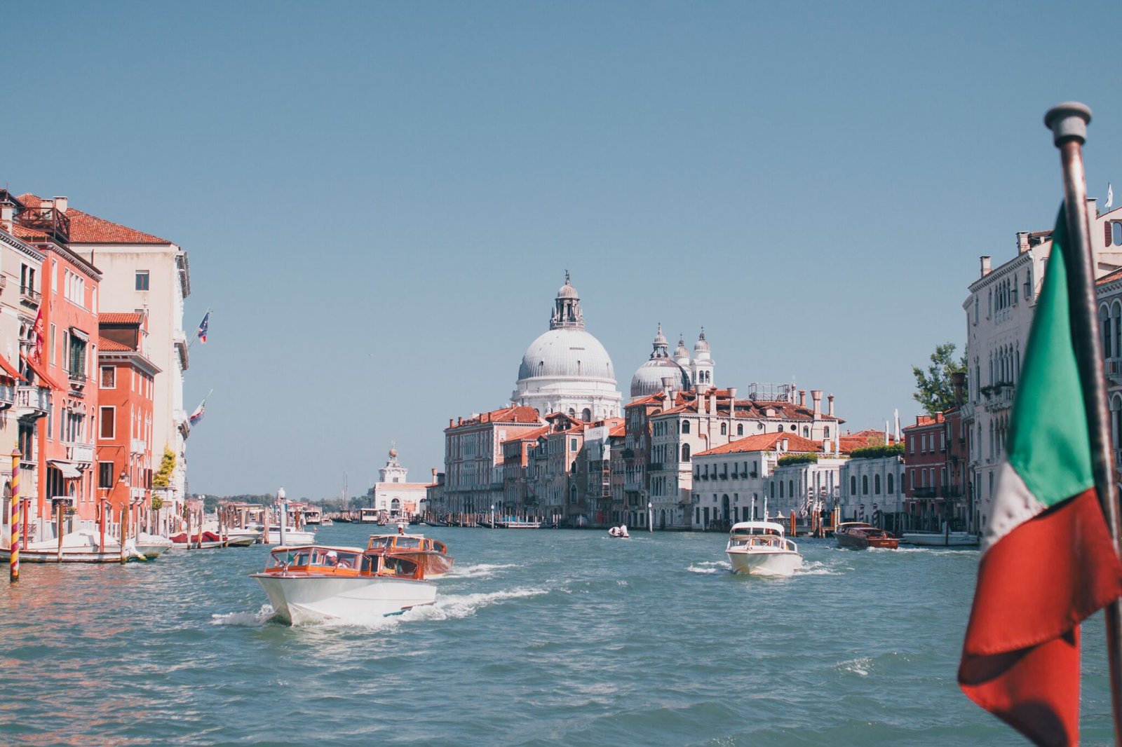 italy yacht for charter