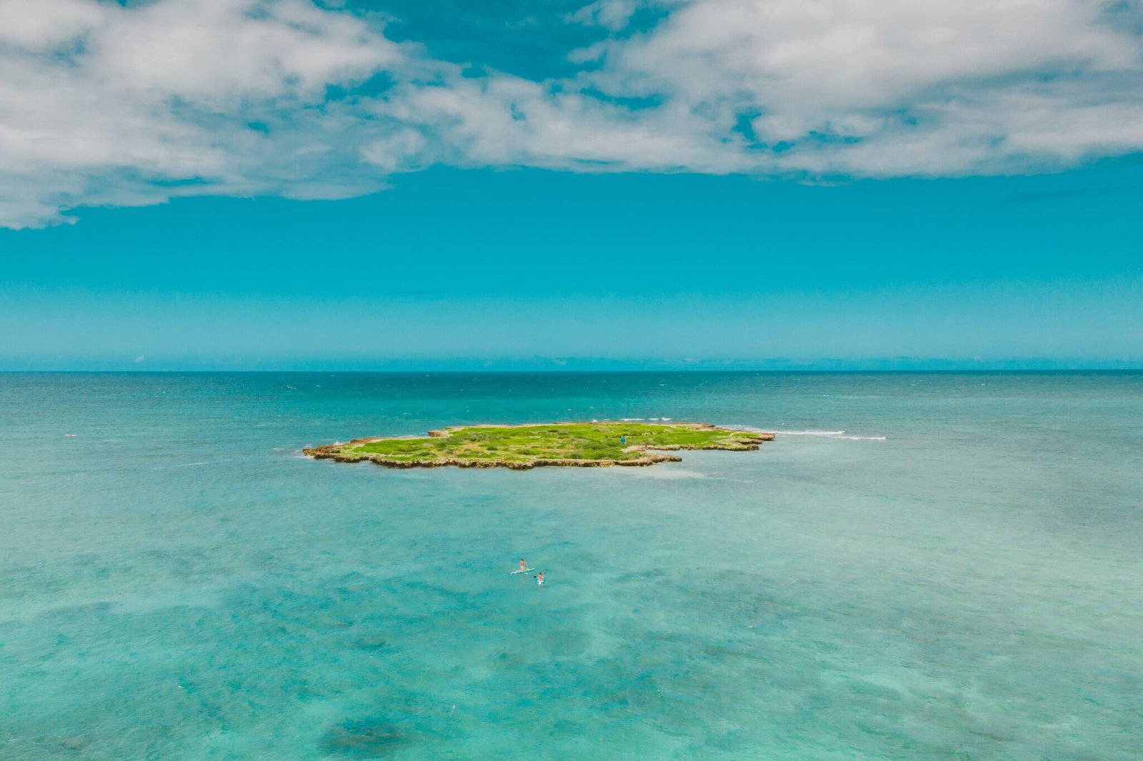 leeward island yacht for charter