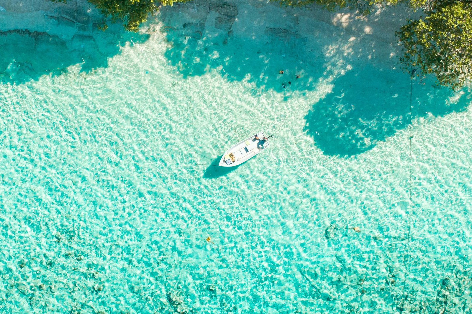 maldives yacht for charter
