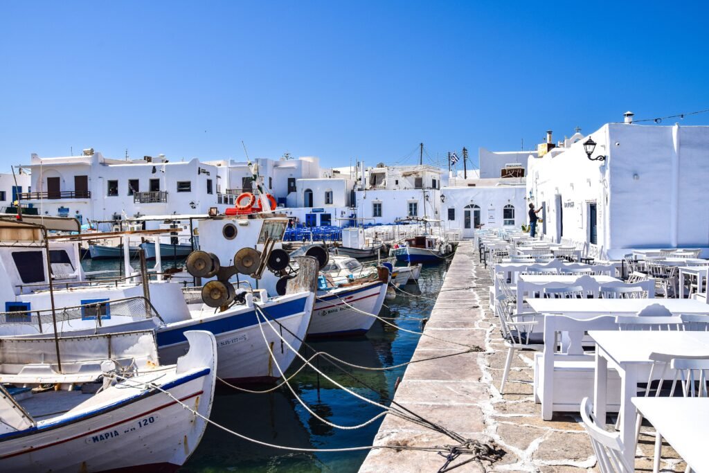 paros yacht for charter