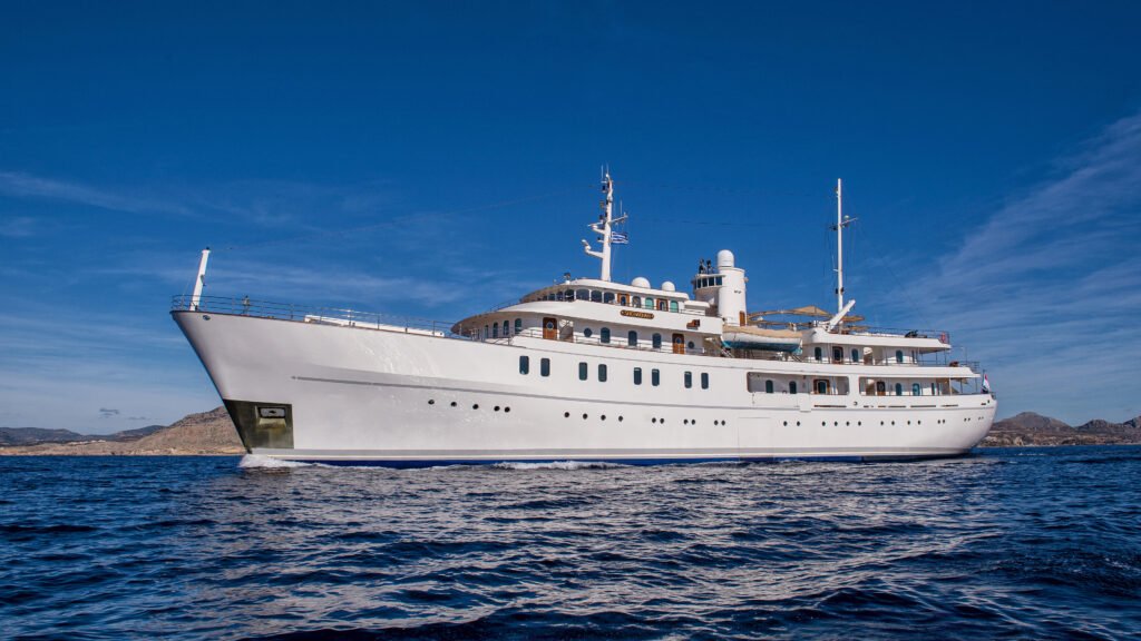 Sherakhan yacht for charter