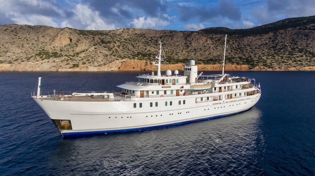 Sherakhan Yacht for charter 7