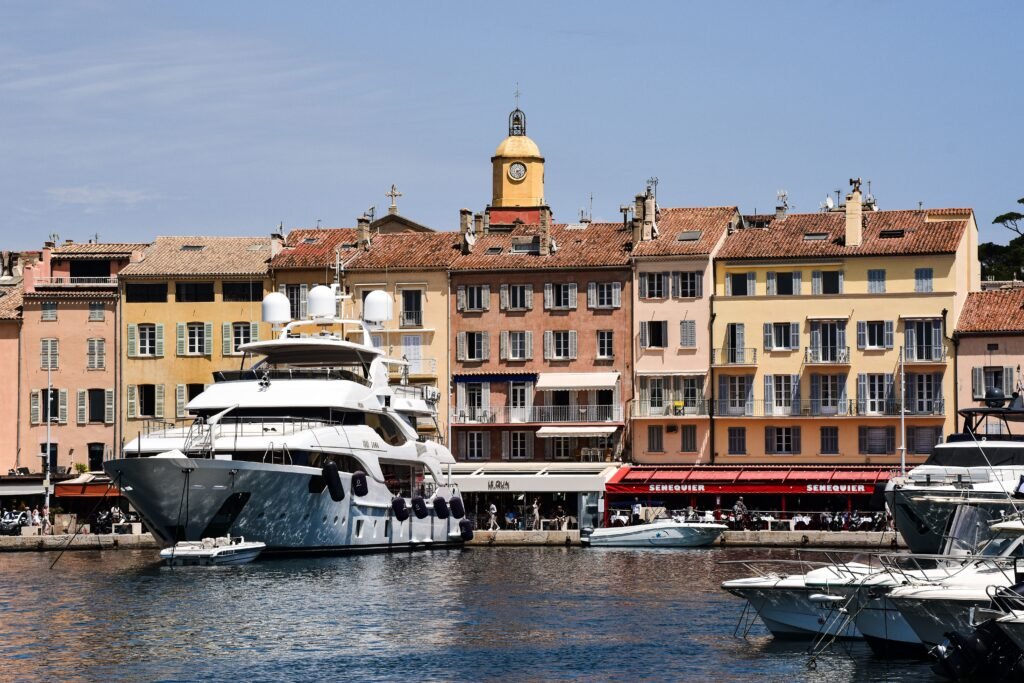 st tropez yacht for charter