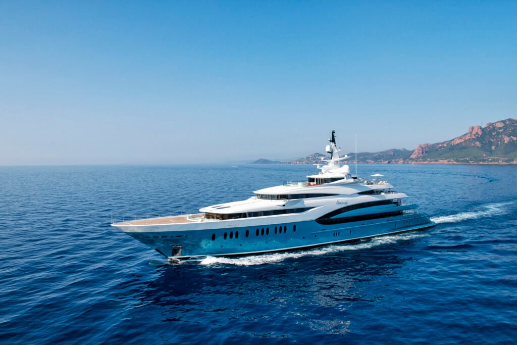 Sunrays Yacht for charter 6