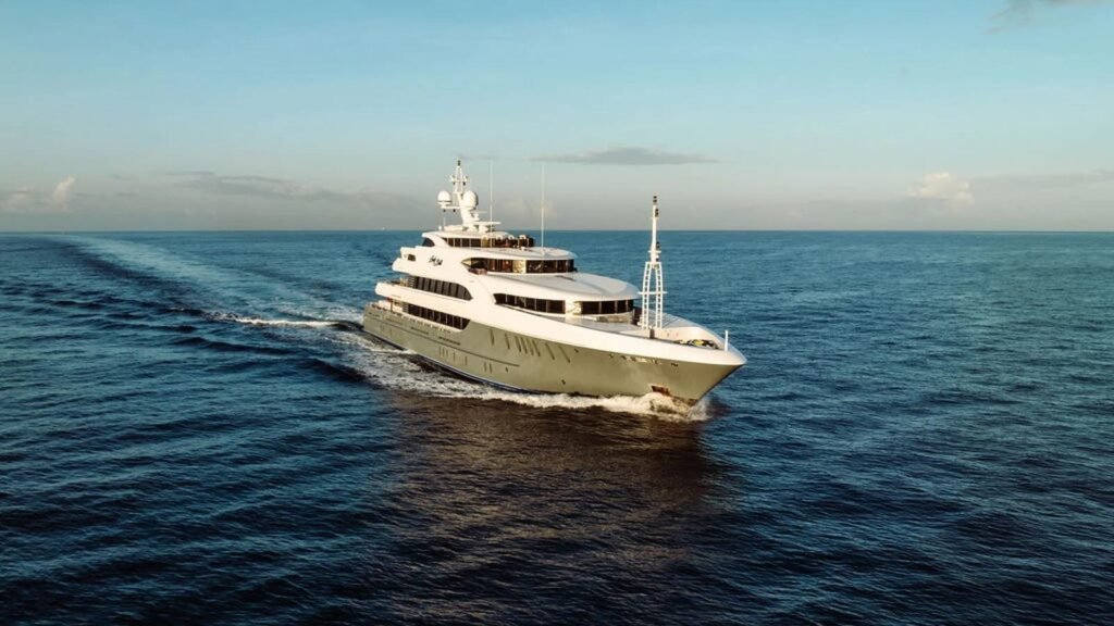 LADY BETH - Newcastle 55m charter yacht