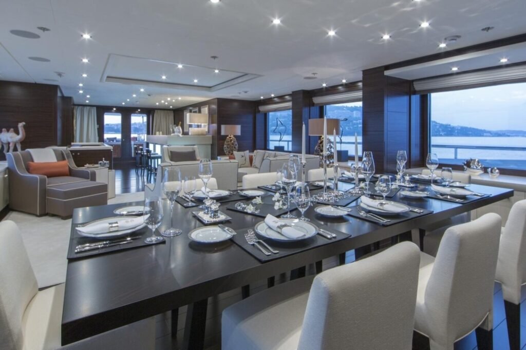 4YOU aft deck
