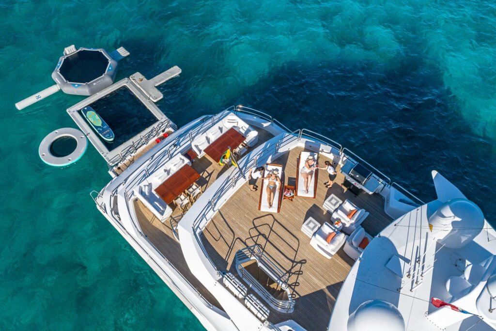 Alessandra III Yacht for charter 3