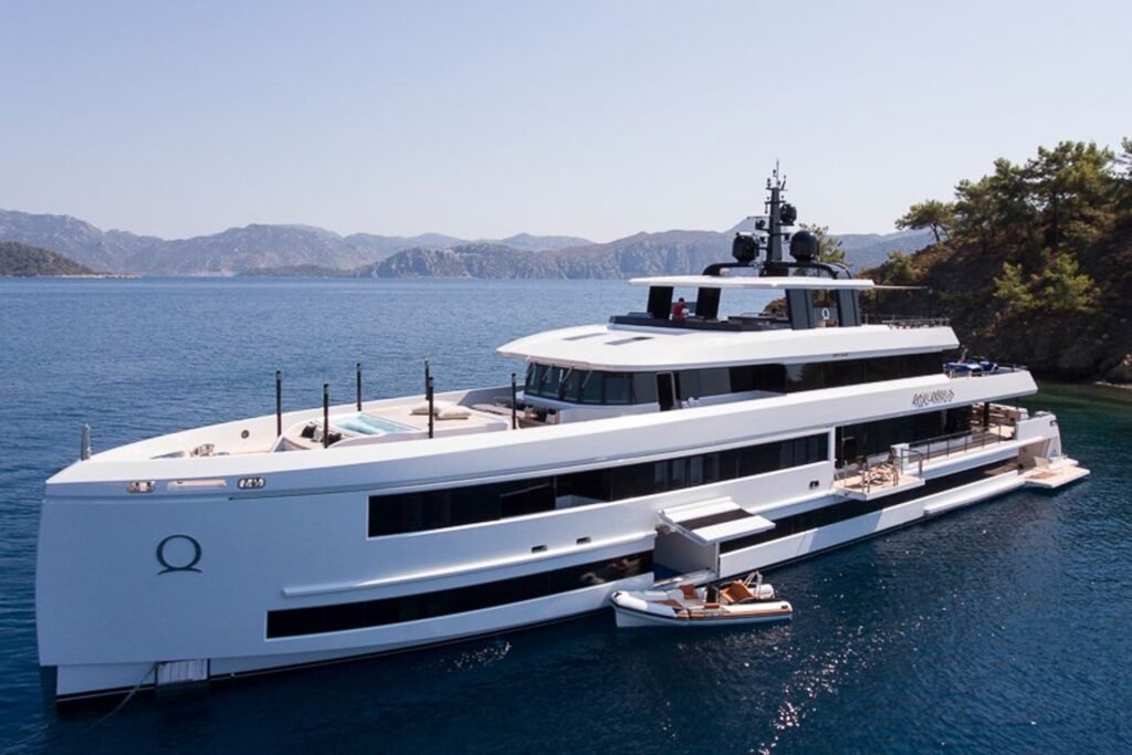Aquarius Yacht for charter 1