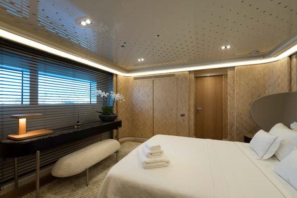 Aquarius Yacht for charter 12