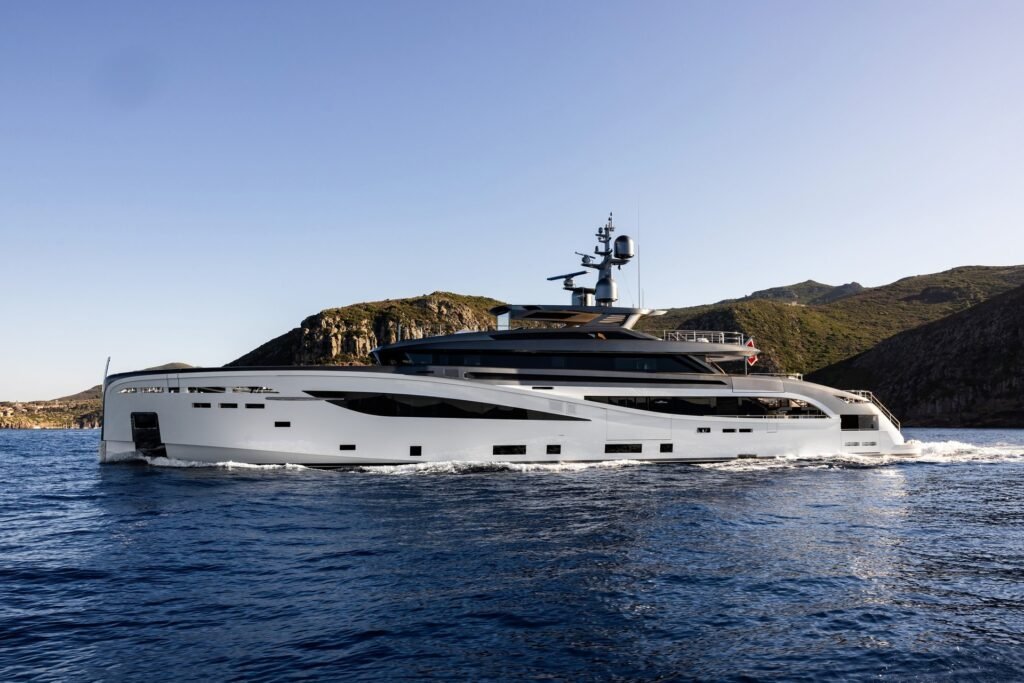 Bel 1 Yacht for charter 1