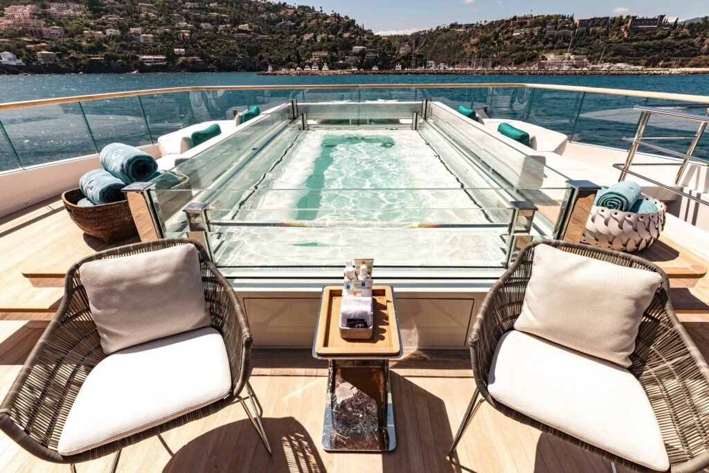 C Yacht for charter 9