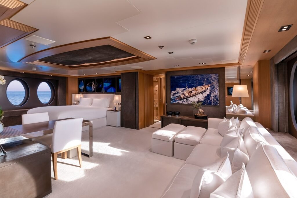 Deja Too Yacht for charter 4