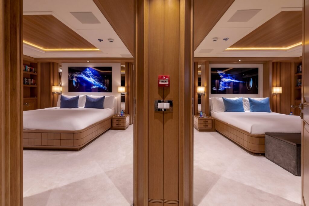 Deja Too Yacht for charter 5