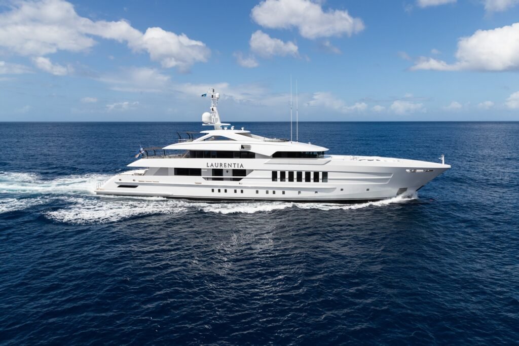 Laurentia Yacht for charter 1