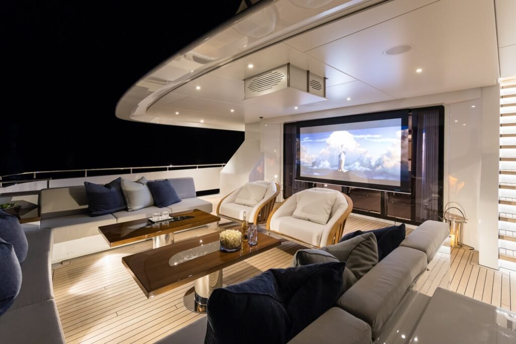 Laurentia Yacht for charter 5