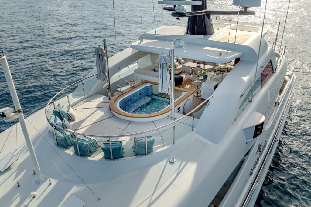 Quasar Yacht for charter 4