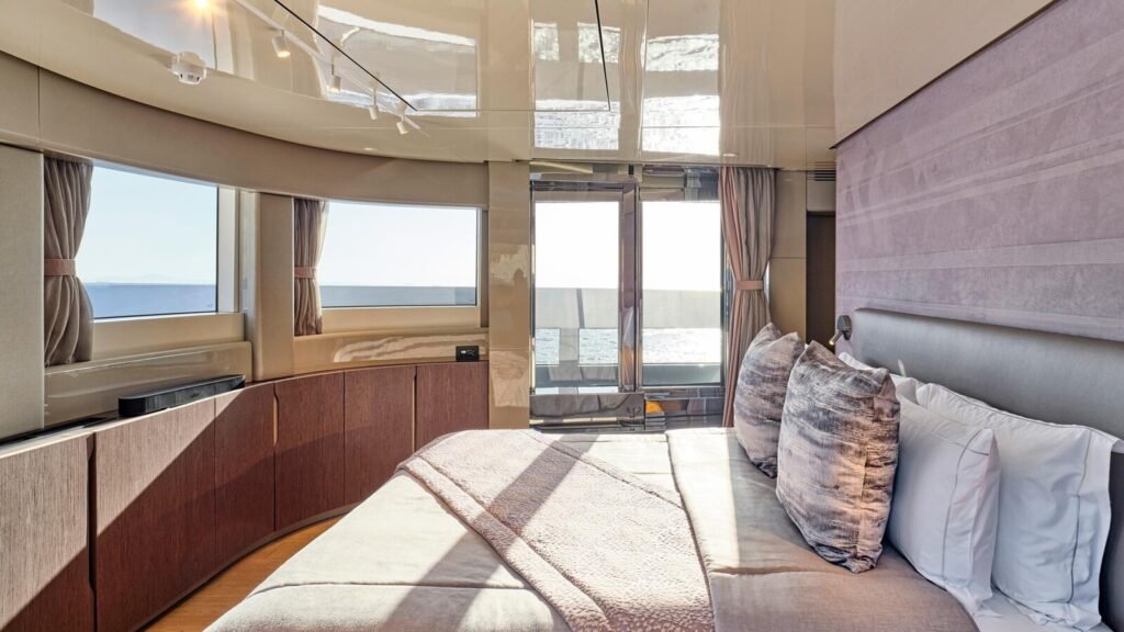 Seammetry charter yacht