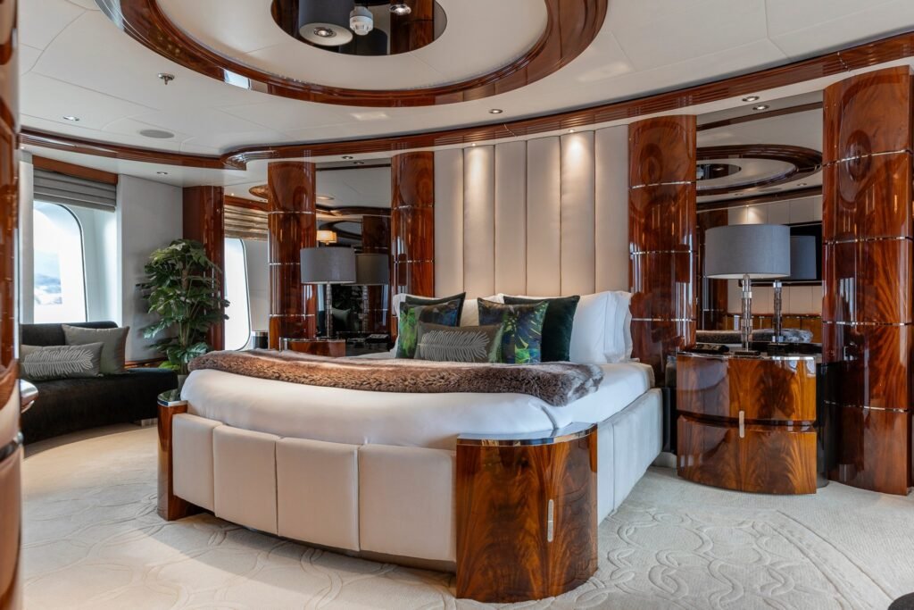 Talisman Maiton Yacht for charter 5