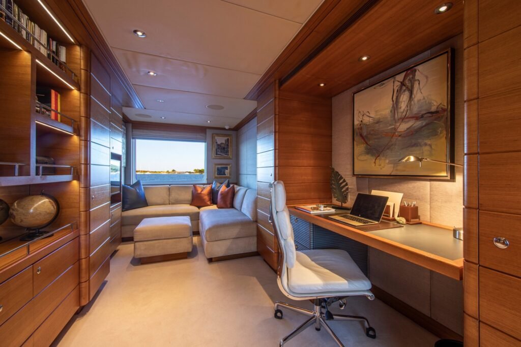 Va Bene Yacht for charter 7