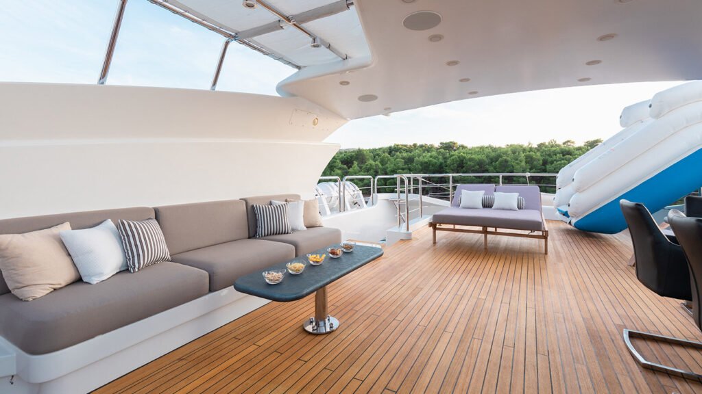 Africa I Yacht for charter 4