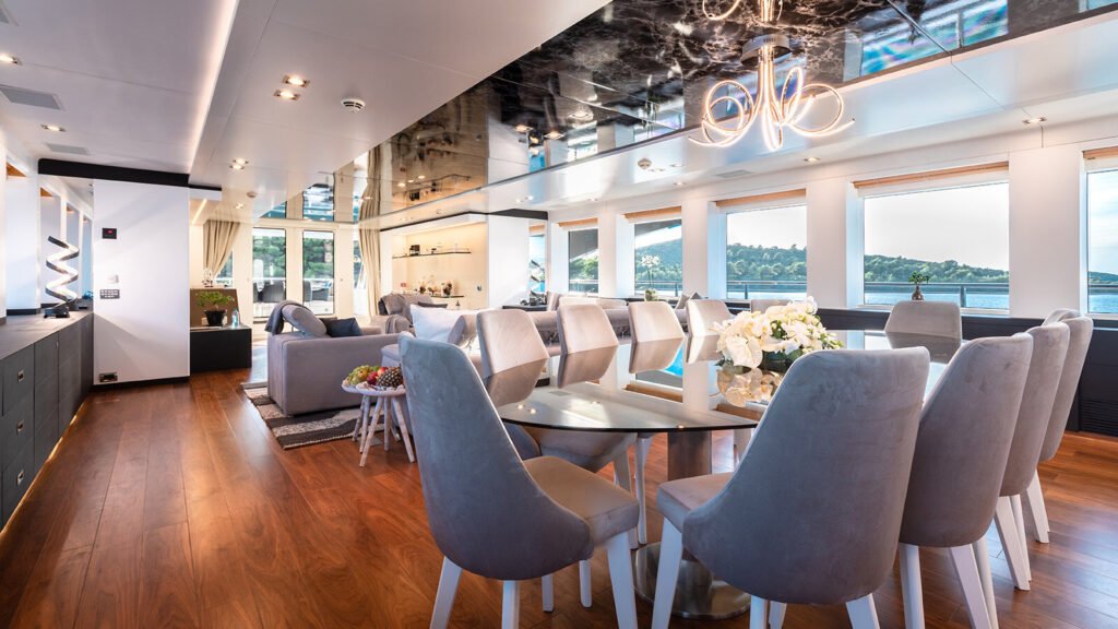 Africa I Yacht for charter 6