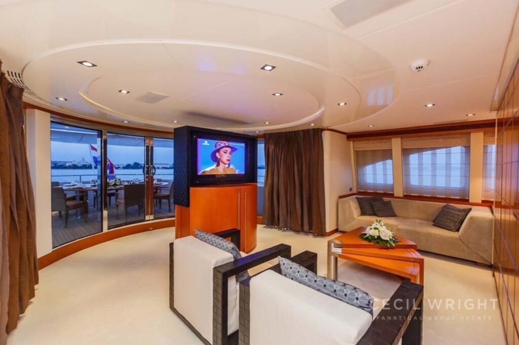 AGRAM sky lounge
