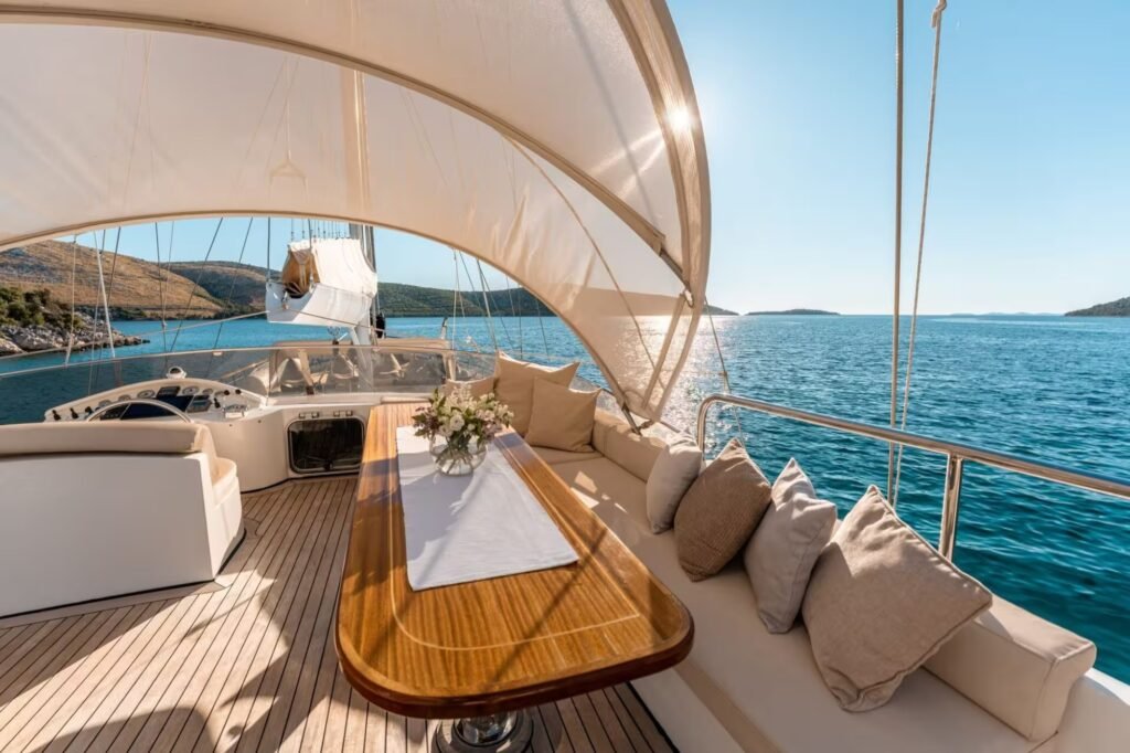 ALESSANDRO I flybridge