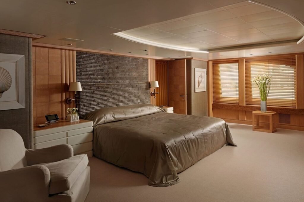ALEXANDRA salon