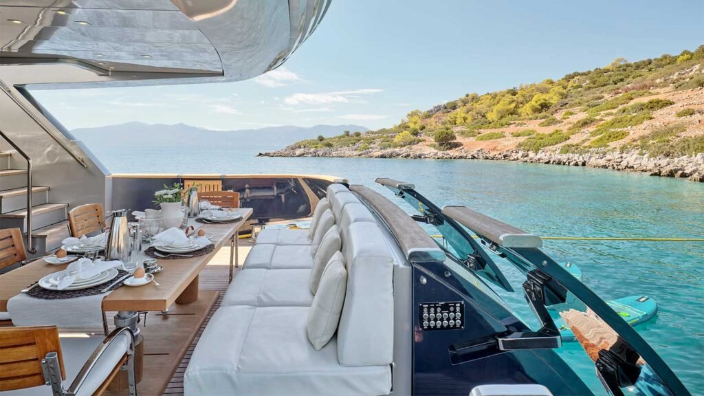 Amici Per Sempre for Charter