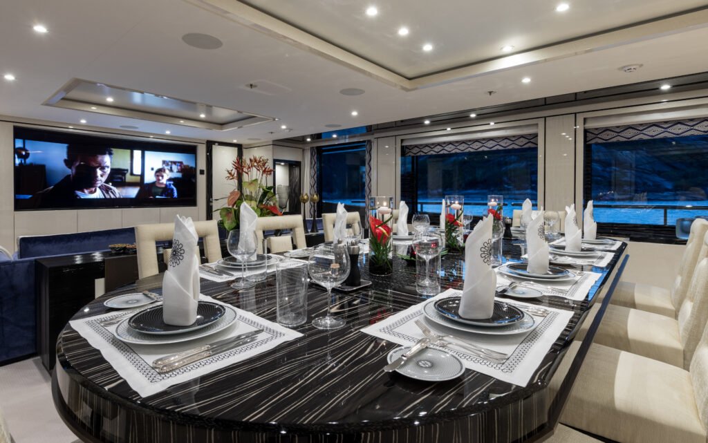 Amigos Yacht for charter 5