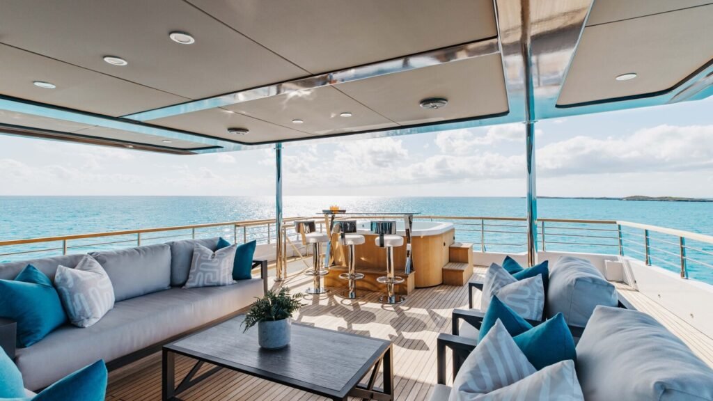 Amore for Charter