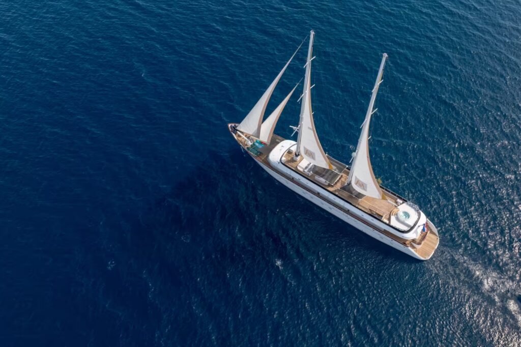 ANIMA MARIS for charter, under sail