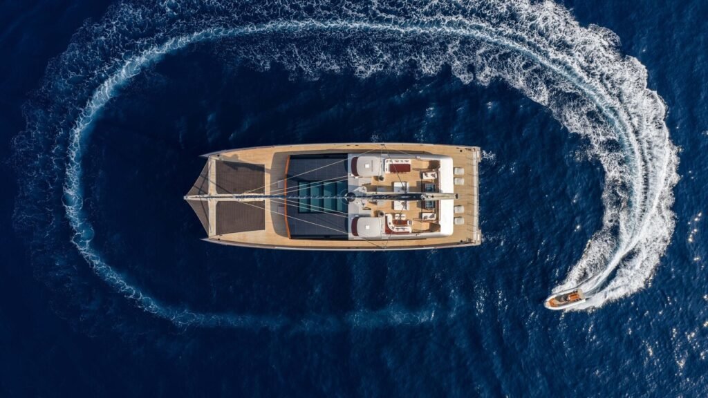 Artexplorer for Charter
