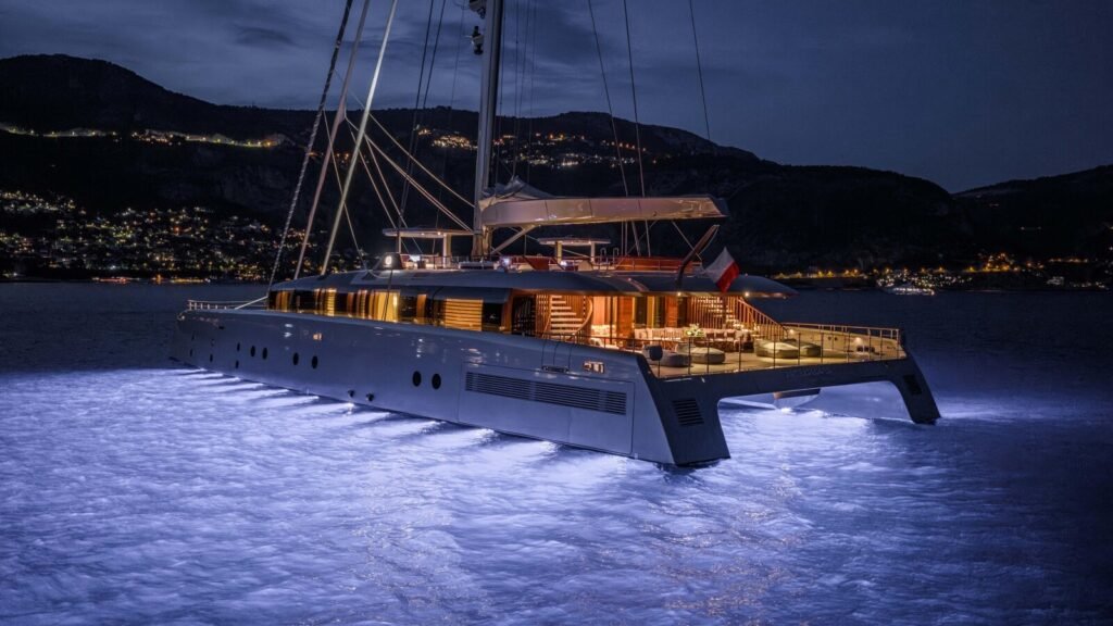 Artexplorer for Charter